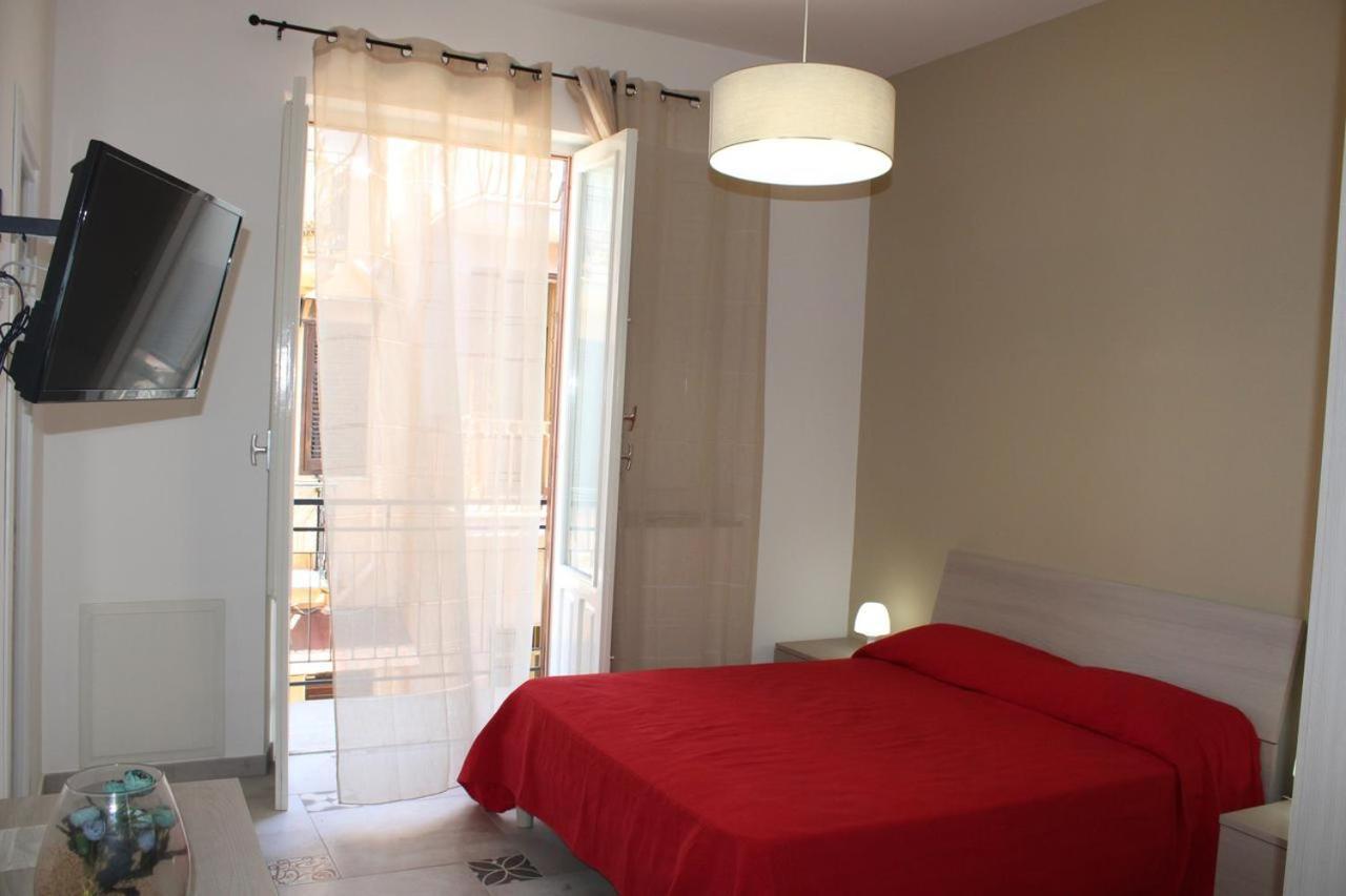 דירות בלסטראטה La Stanza Vicino Al Mare , Una Camera Da Letto E Bagno Con Balcone Vista Mare מראה חיצוני תמונה
